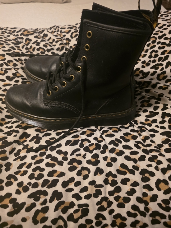 Dr. Martens Shoes - Dr Marten Womens Boots